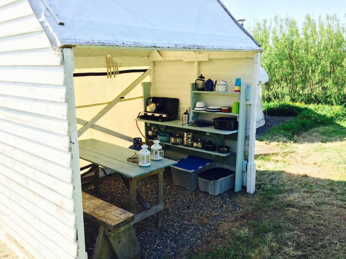 Mill Haven Place Glamping-Yurt 1 Talbenny Bagian luar foto