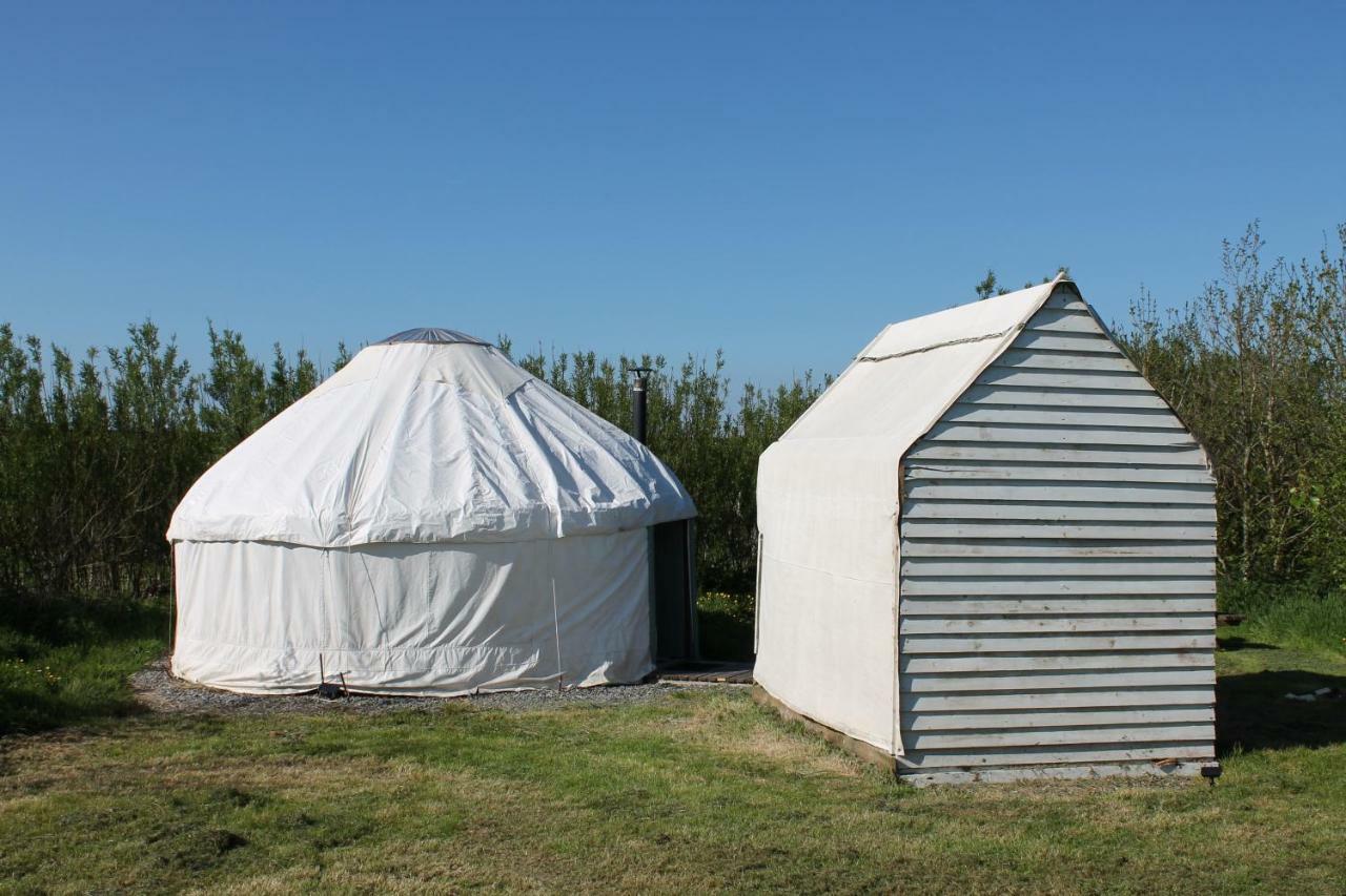 Mill Haven Place Glamping-Yurt 1 Talbenny Bagian luar foto